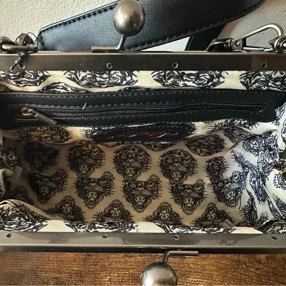 Ed Hardy Bag with Rhinestone Tiger, Skull & Bird Design Vegan Leather Purse NWT - Picture 7 of 8